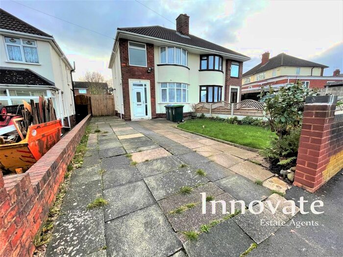 3 Bedroom Semi-Detached House To Rent In Boundary Avenue, Rowley Regis B65