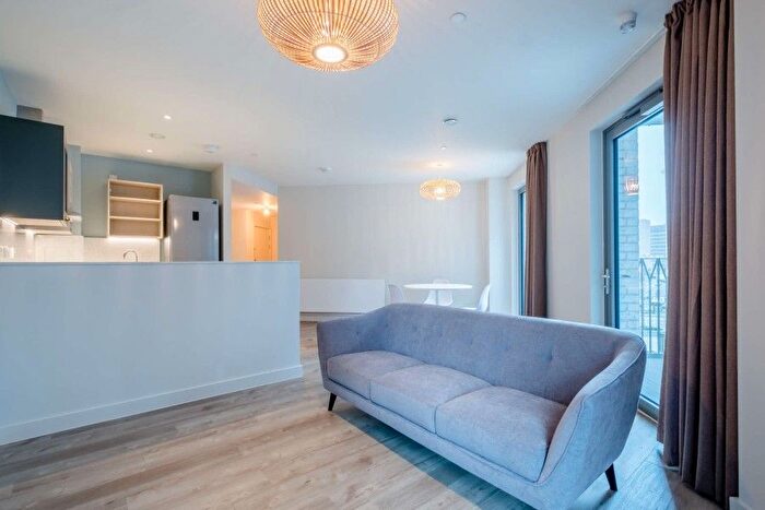 1 Bedroom Flat To Rent In Thomson, Canada Gardens, Wembley Park, HA9