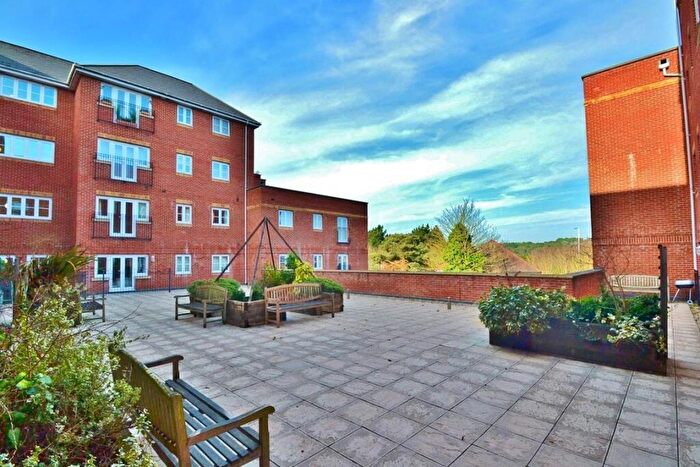2 Bedroom Flat For Sale In Westbourne, BH2