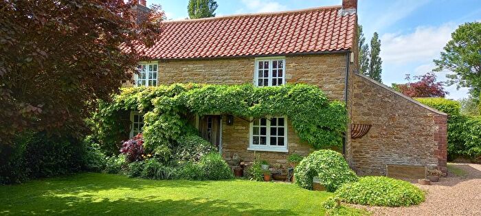 2 Bedroom Cottage For Sale In Cammeringham, Lincoln, Lincolnshire, Lincolnshire, LN1