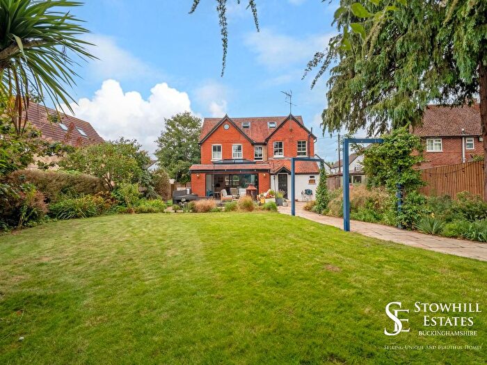 4 Bedroom Detached House For Sale In Newtown Road, Marlow, SL7