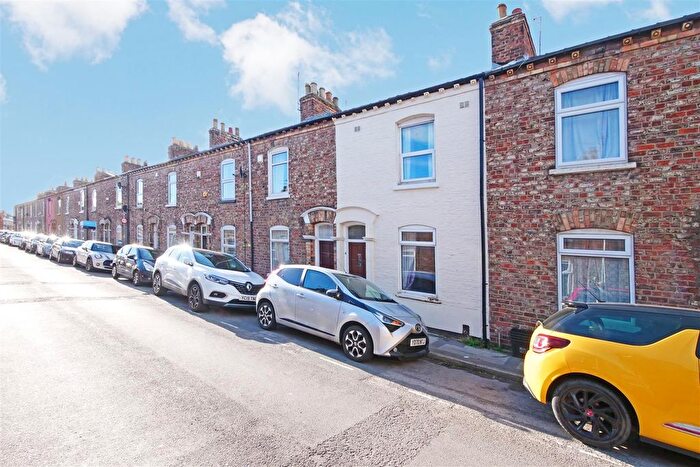 2 Bedroom Terraced House For Sale In Newborough Street, York, YO30