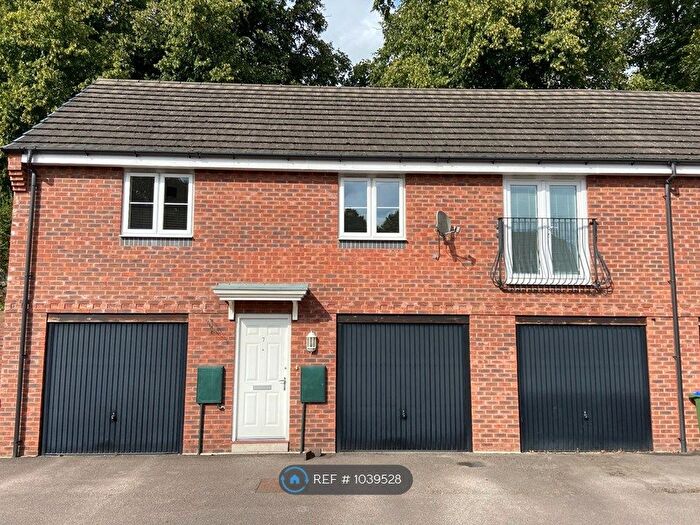 2 Bedroom End Of Terrace House To Rent In Kyngston Road, West Bromwich, B71