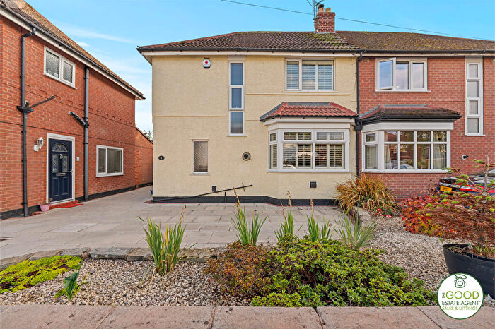 3 Bedroom Semi-Detached House For Sale In Parkbrook Road, Wythenshawe, M23