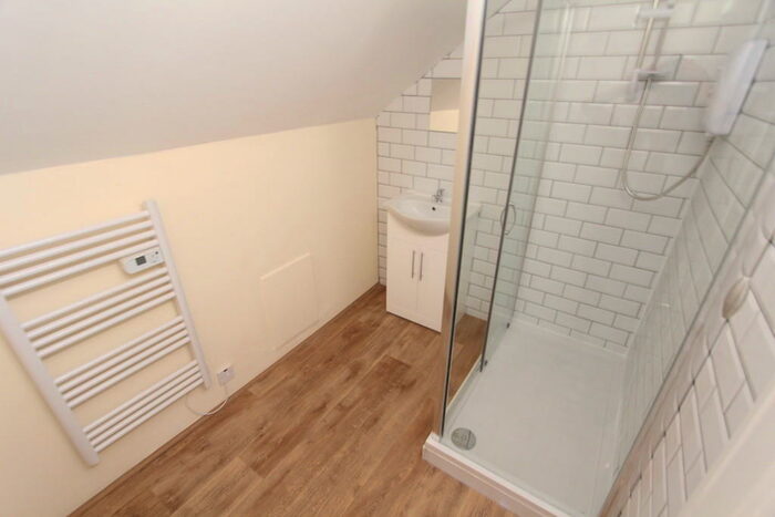 1 Bedroom Apartment To Rent In Chesterfield Road, Sheffield, S8