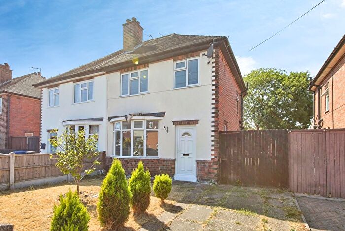 3 Bedroom Semi Detached House For Sale In Friary Avenue, Allenton, Derby, Derbyshire, DE24