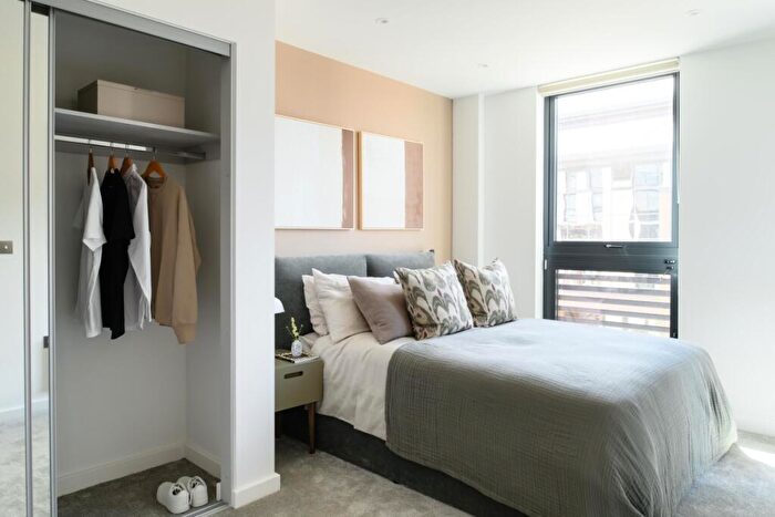 2 Bedroom Flat To Rent In Silbury Boulevard, MK9