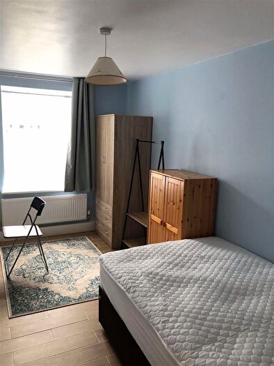 2 Bedroom Flat To Rent In B George Court, Hampton Park, BS6