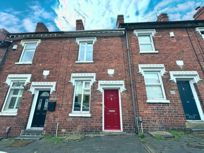 2 Bedroom House To Rent In Bridgnorth Road, Wollaston, Stourbridge, DY8