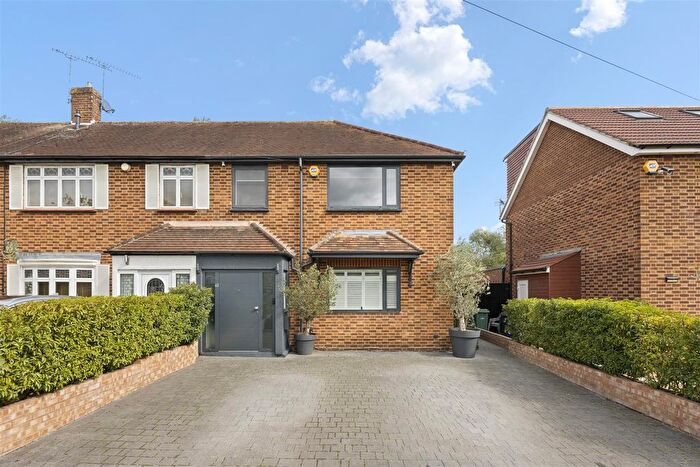 3 Bedroom End Of Terrace House For Sale In Old Ruislip Road, Northolt, UB5