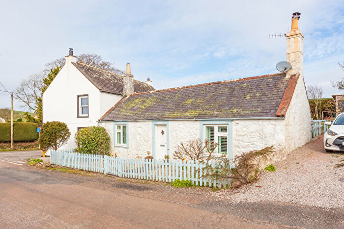 2 Bedroom Character Property For Sale In Kirkgunzeon, Dumfries, DG2