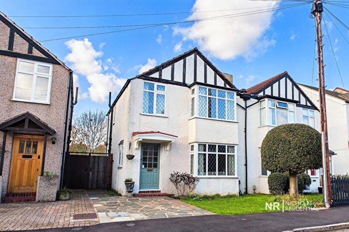 3 Bedroom Semi Detached House For Sale In Heatherside Road, West Ewell, Surrey., KT19