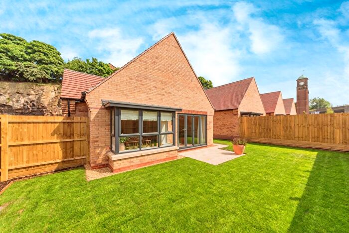 2 Bedroom Detached Bungalow For Sale In Valley Lane, Mansfield, NG18