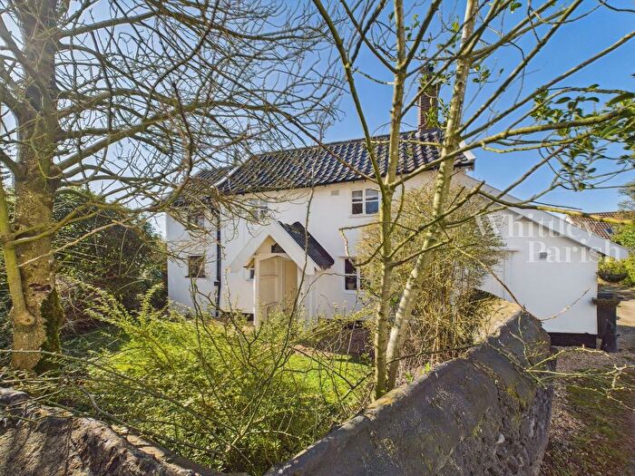 2 Bedroom Cottage For Sale In Bentley Road, Forncett St. Peter, Norwich, NR16