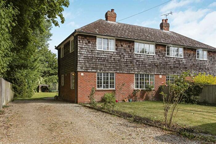 3 Bedroom House For Sale In The Green, Aston Rowant, OX49