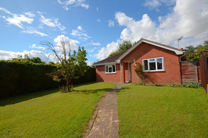 3 Bedroom Bungalow For Sale In Cholderton Road, Newton Toney, Salisbury, Wiltshire, SP4