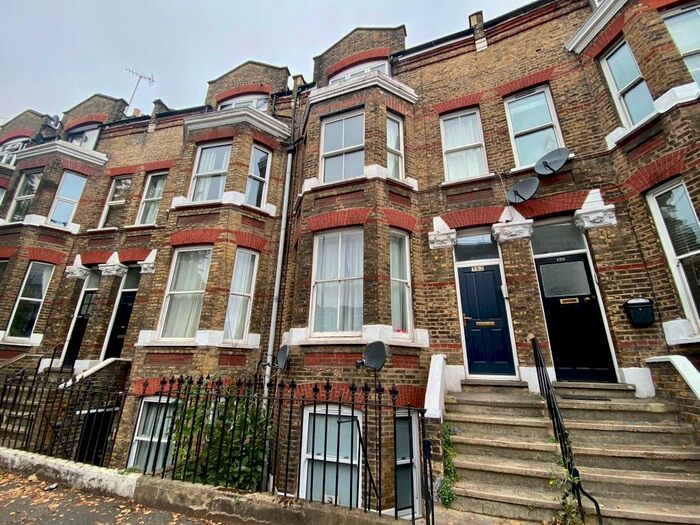 1 Bedroom Flat To Rent In Southwark Bridge Road, Borough, SE1