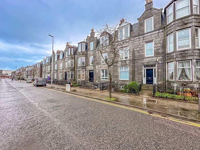 1 Bedroom Flat To Rent In Union Grove, City Centre, Aberdeen, AB10