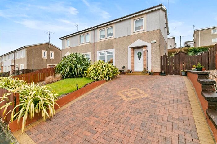 3 Bedroom Semi Detached House For Sale In Shakespeare Avenue, Clydebank, G81