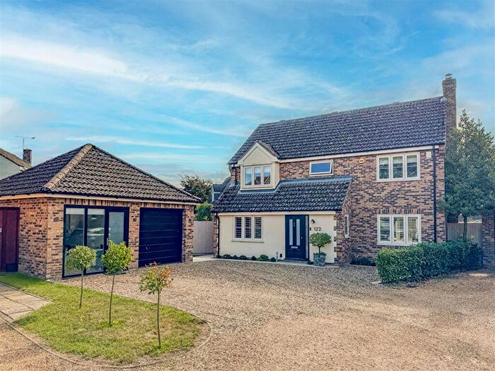 4 Bedroom Detached House For Sale In Eldo Road, West Row, IP28