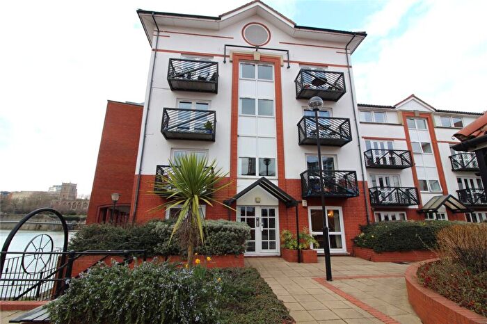 1 Bedroom Apartment To Rent In City Centre, Ferrymans Court, BS2