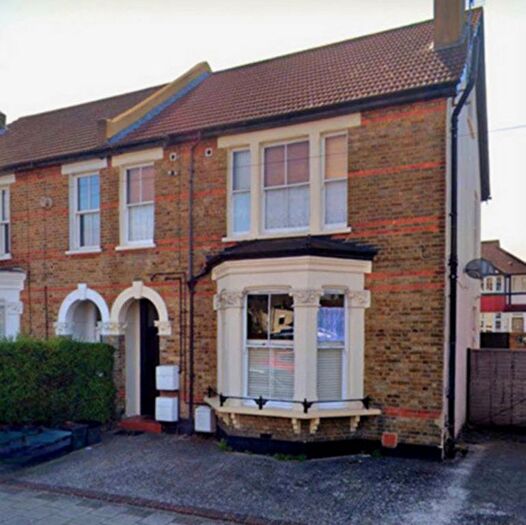 2 Bedroom Flat To Rent In Bloomfield Road, Bromley, BR2