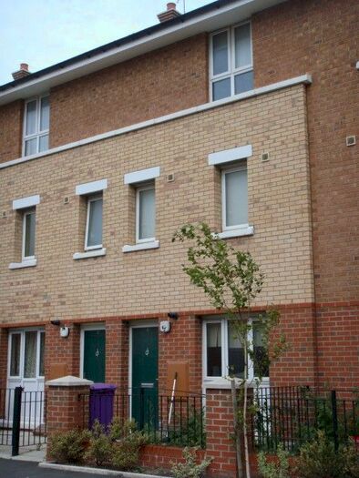 3 Bedroom Town House To Rent In Alexandra Road, Wavertree, Merseyside, L7