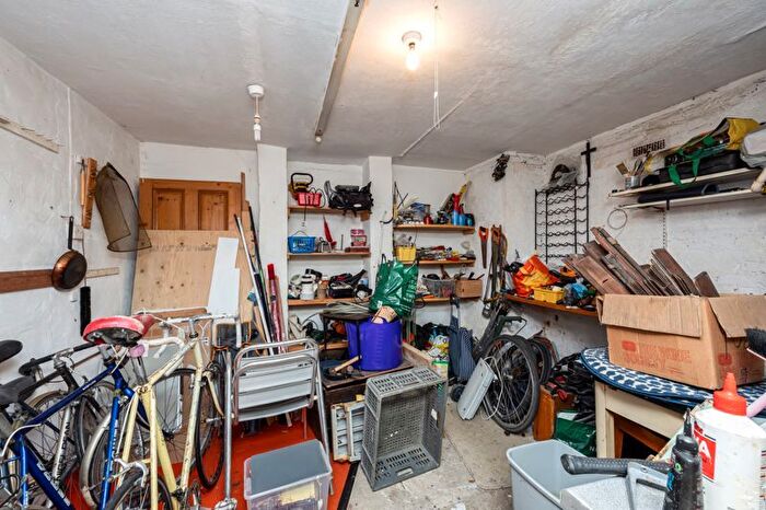 3 Bedroom Terraced House For Sale In Freshfield Street, Queens Park, Brighton, BN2