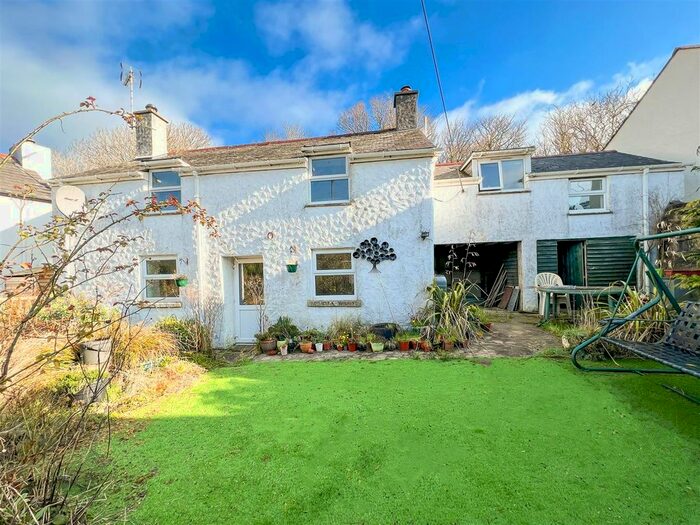 4 Bedroom Cottage For Sale In Garras, Helston, TR12