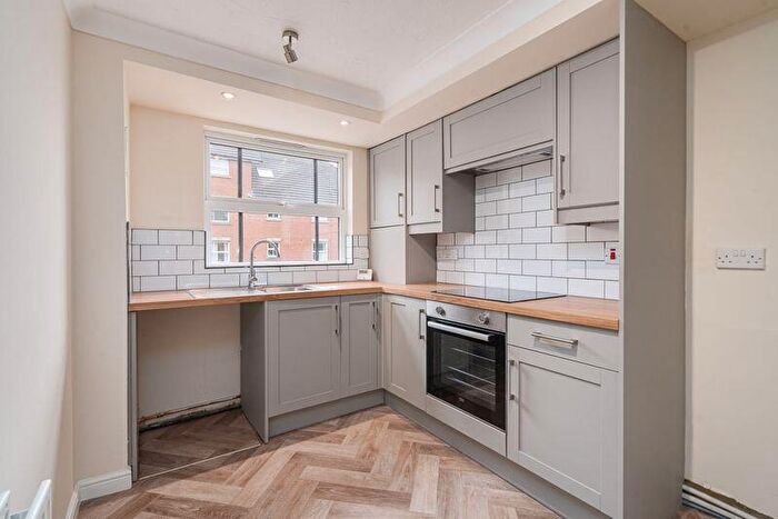 2 Bedroom Flat To Rent In Royal Court Drive, Bolton ** Now Available**, BL1