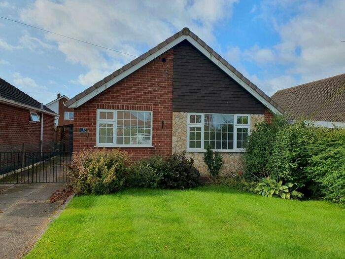 3 Bedroom Bungalow To Rent In Hobsic Close, Brinsley, Nottingham, NG16