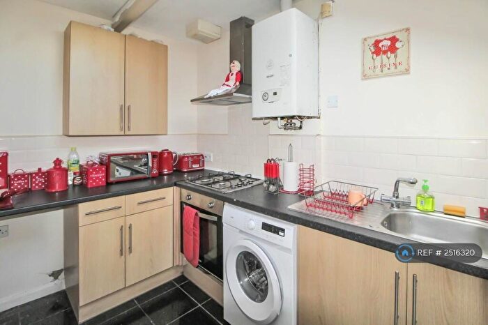 1 Bedroom Flat To Rent In Whetstone Lane, Birkenhead, CH41