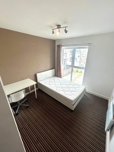 2 Bedroom Apartment To Rent In Richmond Road, Cardiff(City), CF24