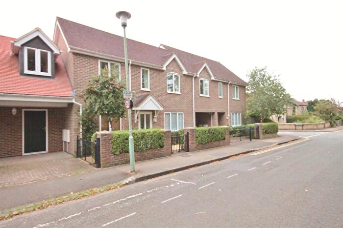 3 Bedroom Semi-Detached House To Rent In North Oxford, OX2