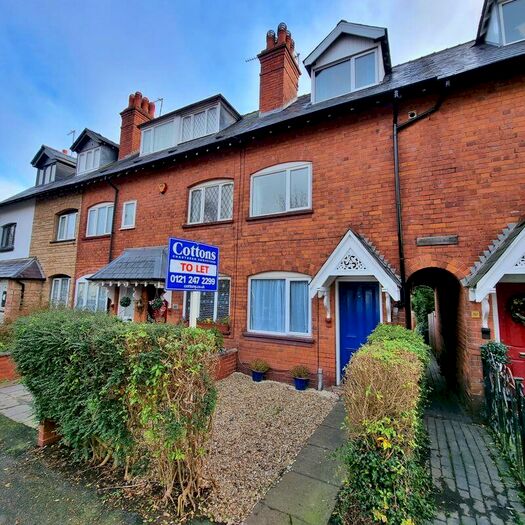 3 Bedroom Terraced House To Rent In Hewell Road, Barnt Green., B45