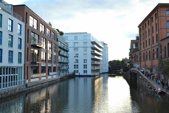 1 Bedroom Flat To Rent In Stunning One Bed With Gorgeous Canal Views, NW1