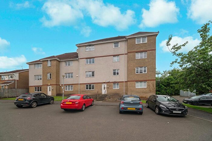 2 Bedroom Flat For Sale In Eversley Street, Tollcross, G32