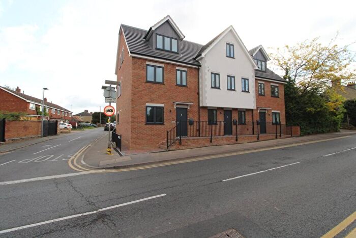 1 Bedroom Duplex To Rent In The Ridgeway, Flitwick, Bedford, MK45