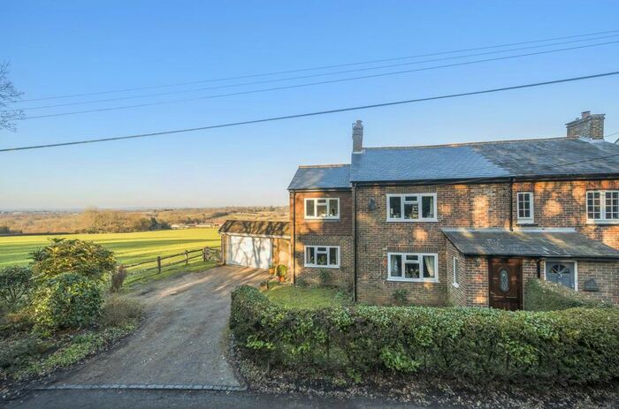 4 Bedroom Semi-Detached House For Sale In Thorntons Shaw, Palehouse Common, Framfield, Uckfield, TN22