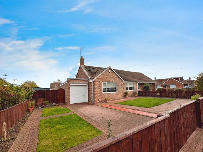 2 Bedroom Semi Detached Bungalow For Sale In Swaledale Avenue, Blyth, NE24