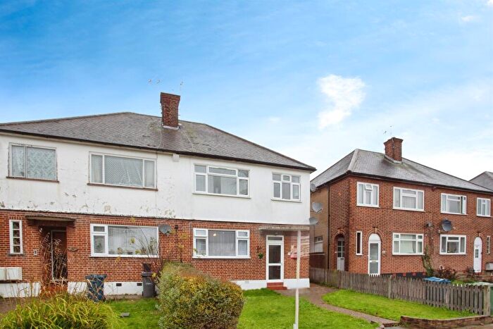 1 Bedroom Maisonette For Sale In Imperial Close, Harrow, HA2