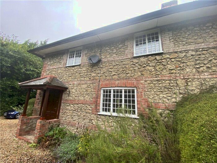 3 Bedroom Property To Rent In Holywell, Dorchester, Dorset, DT2