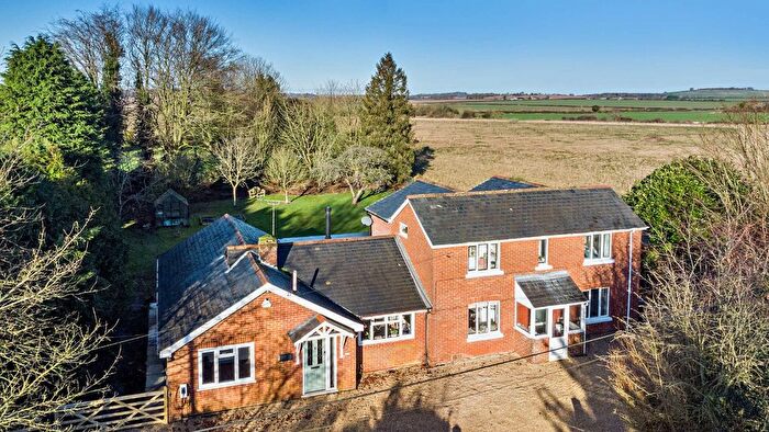 5 Bedroom Detached House For Sale In King Lane, Over Wallop, Stockbridge, Hampshire, SO20