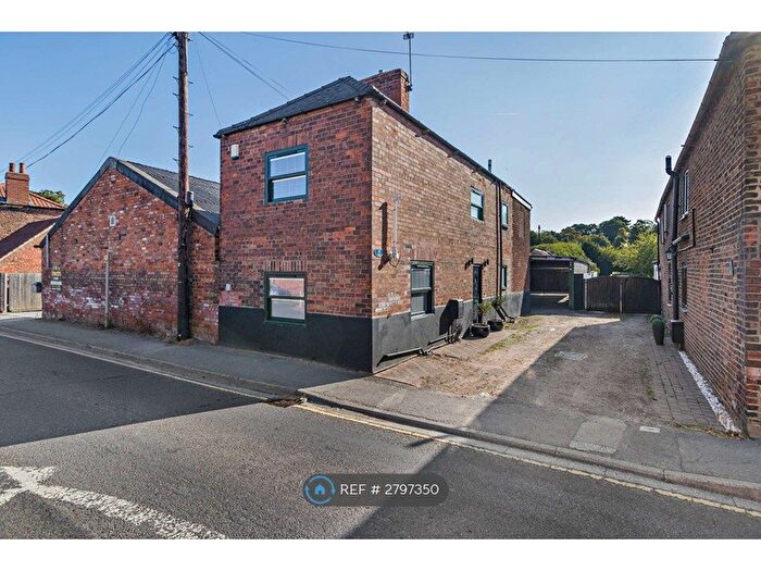 3 Bedroom Detached House To Rent In High Street, Carlton, DN14