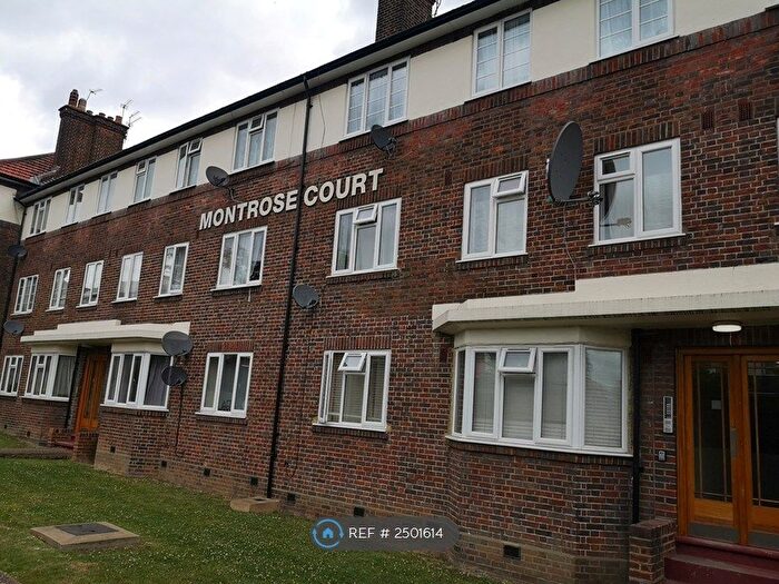 2 Bedroom Flat To Rent In Montrose Court, London, NW9