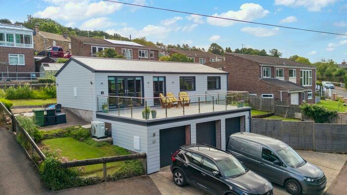 3 Bedroom Detached Bungalow For Sale In Bells Place, Cinderford, Gloucestershire., GL14