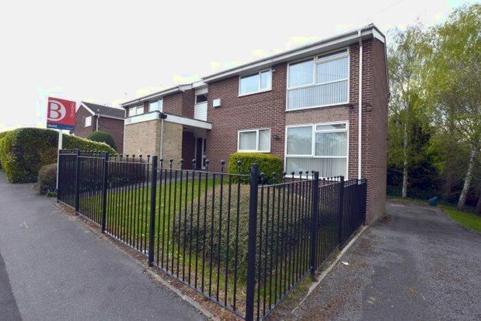 2 Bedroom Flat To Rent In Oakley Road, Sheffield, S13
