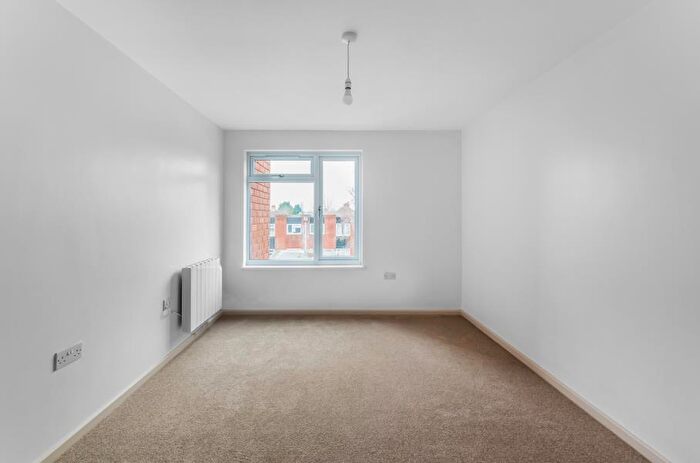 1 Bedroom Flat To Rent In Mercer Place, HA5