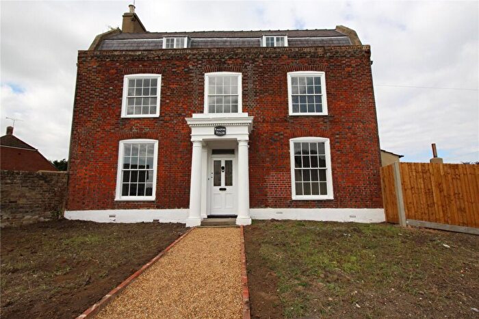 5 Bedroom Detached House To Rent In Old Perry Street, Northfleet, Gravesend, Kent, DA11