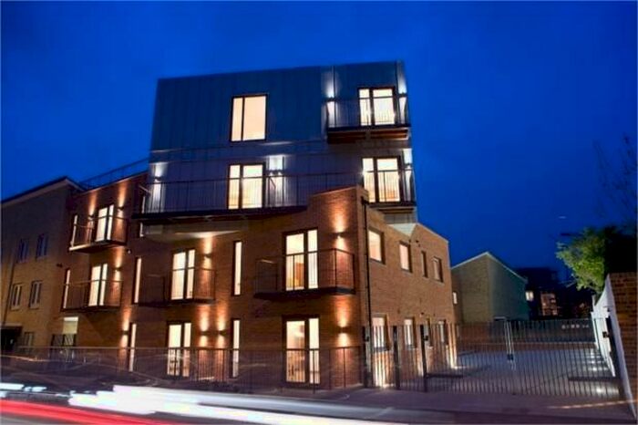 1 Bedroom Flat To Rent In Pomeroy Street, Peckham, SE14